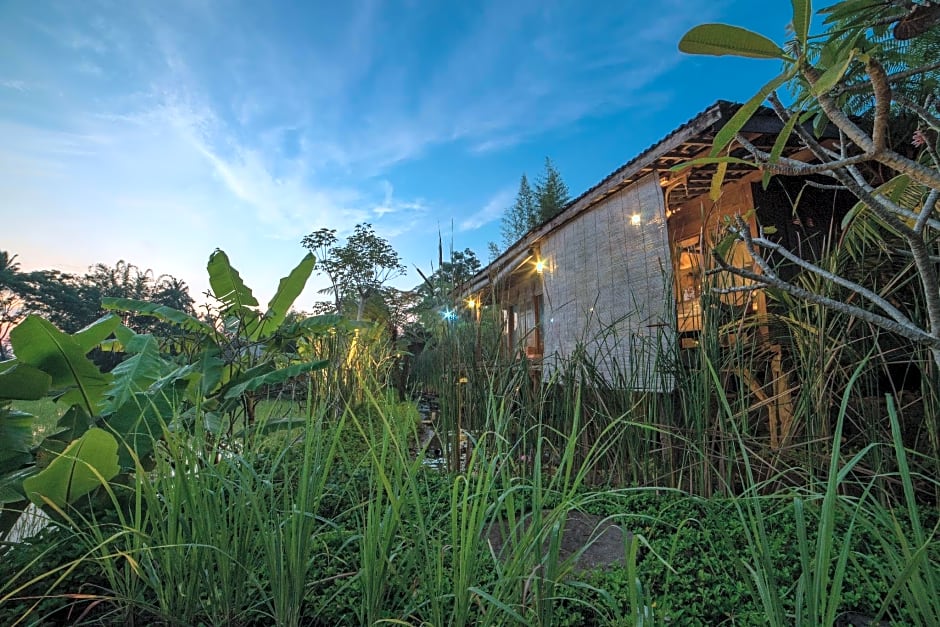 Rumah Jembarati by Sabda