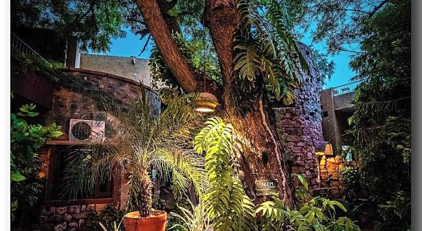 The Mandore - a leafy resort