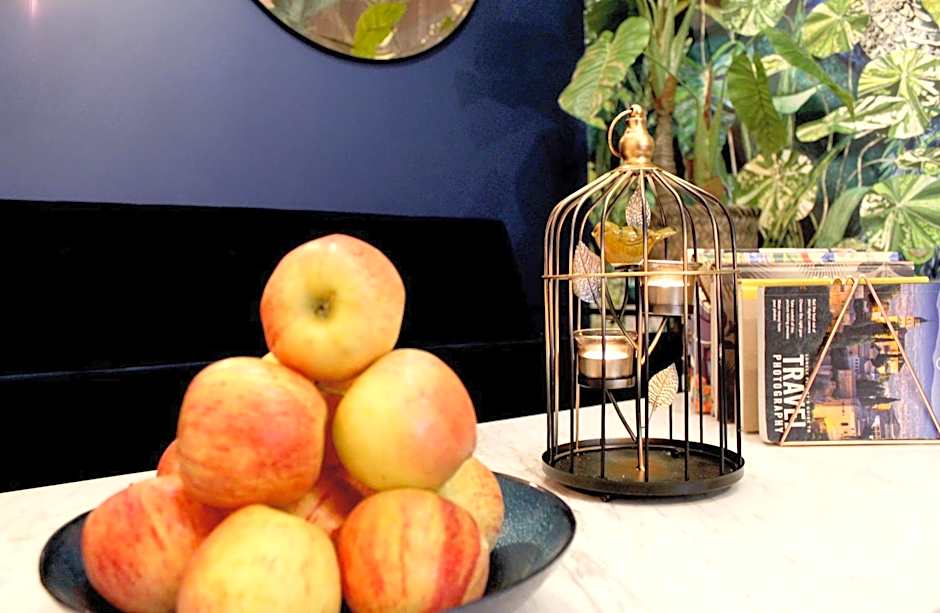 1 Craven Hill Gardens