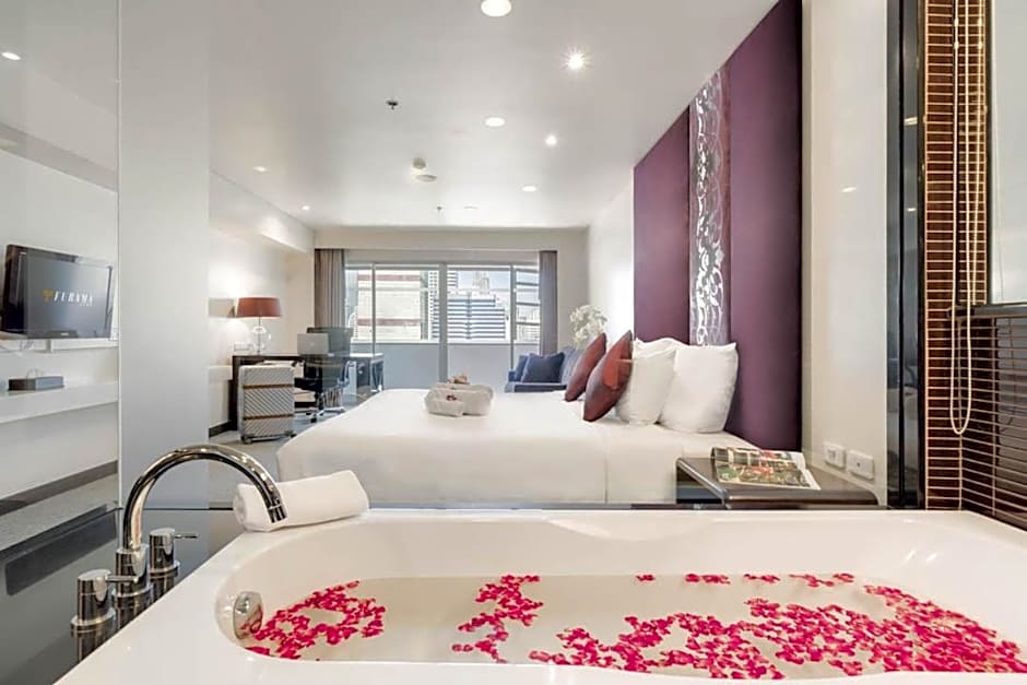Photo 1 of 4 of Executive 1 Double Bed or 2 Beds