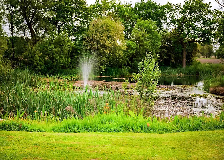 Flaxton Meadows Luxury Lodges