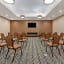 La Quinta Inn and Suites by Wyndham Houston Spring South