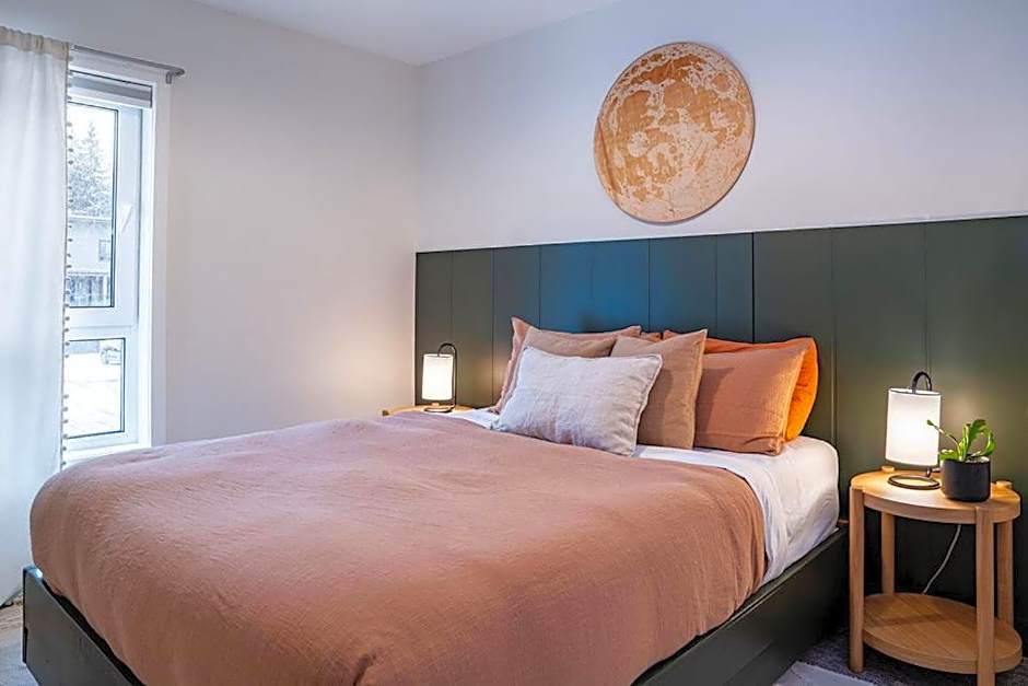 Powder Village Retreat by Revelstoke Vacations