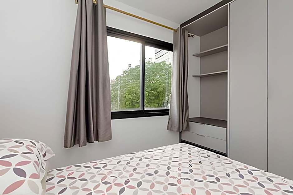 Apto novo! Bairro nobre!