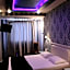 Carol Hotel