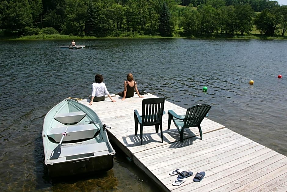 Inn at Starlight Lake & Restaurant