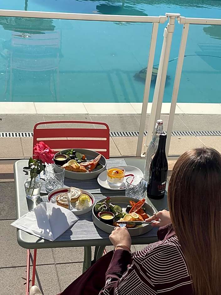 ibis Styles Arles Palais des Congrès