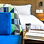 Holiday Inn Express Melbourne Little Collins By IHG