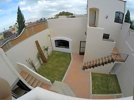 Twin Room with Private Bathroom