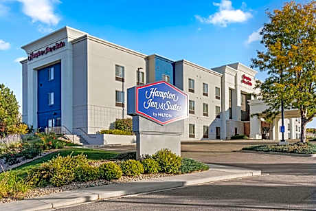 Hampton Inn By Hilton & Suites Greeley