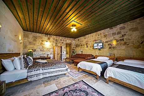 Family Room with Sauna