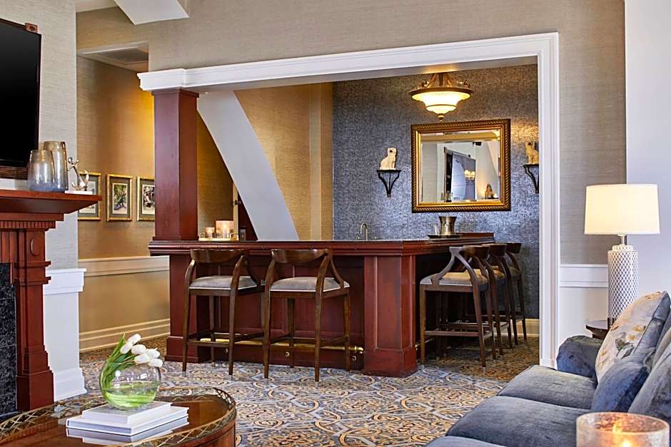 The Battle House Renaissance Mobile Hotel & Spa