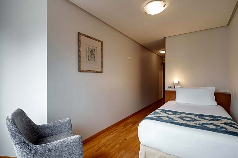 Exe Hotel El Magistral