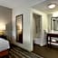 Hampton Inn By Hilton & Suites Pittsburgh/Harmarville