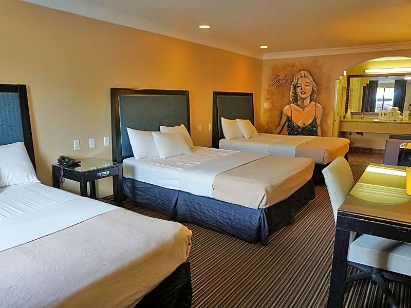 Hollywood Inn Express South