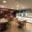 Walk In Hotel&Residence