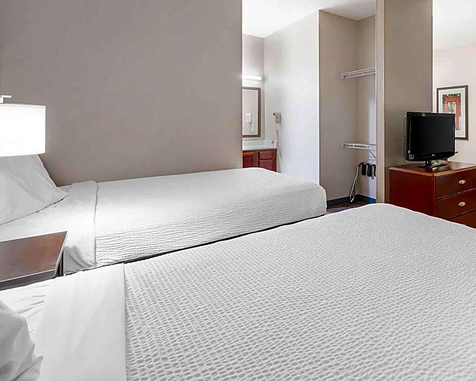 Extended Stay America Suites - Indianapolis - Airport - W. Southern Ave.