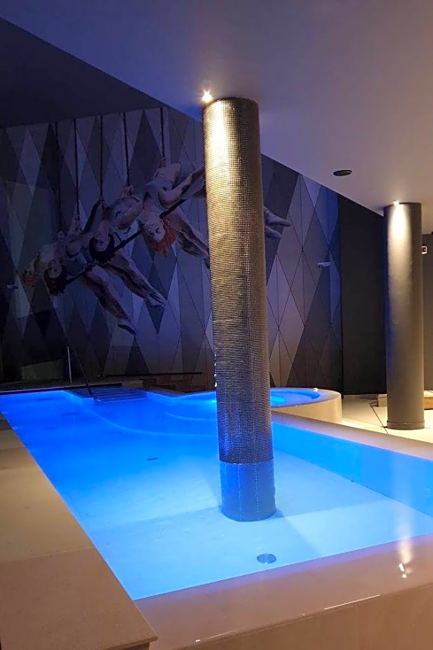 Elite Hotel & Spa