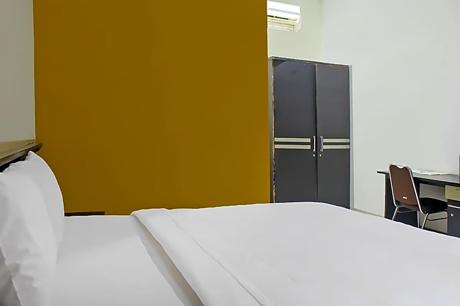 Collection O 92268 Hotel Aero