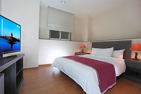Classic Quadruple Room