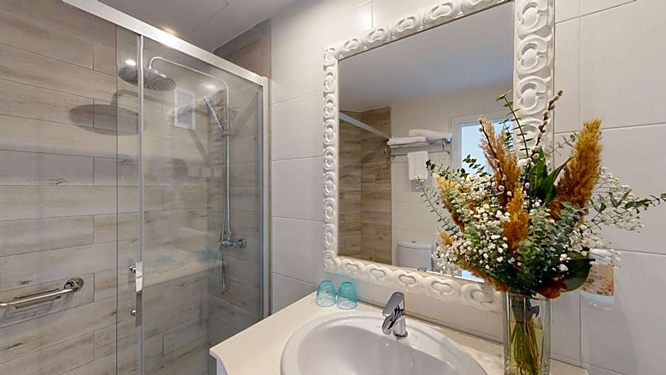 Cala Millor Garden Hotel - Adults Only