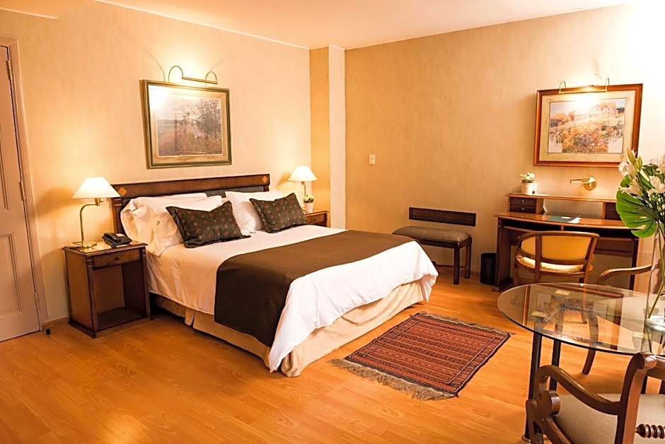 Mayflower Suites