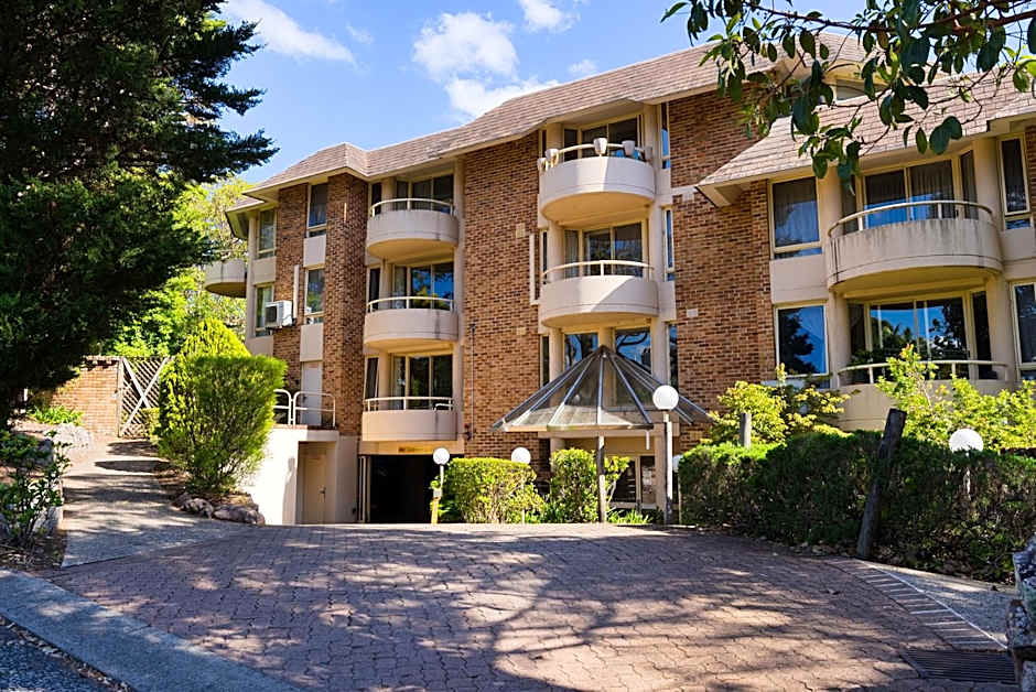Wahroonga Furnished Apartments