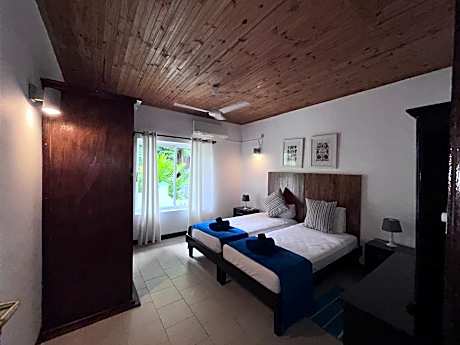 2 Bedroom Apartment with Sit-Out and Balcony