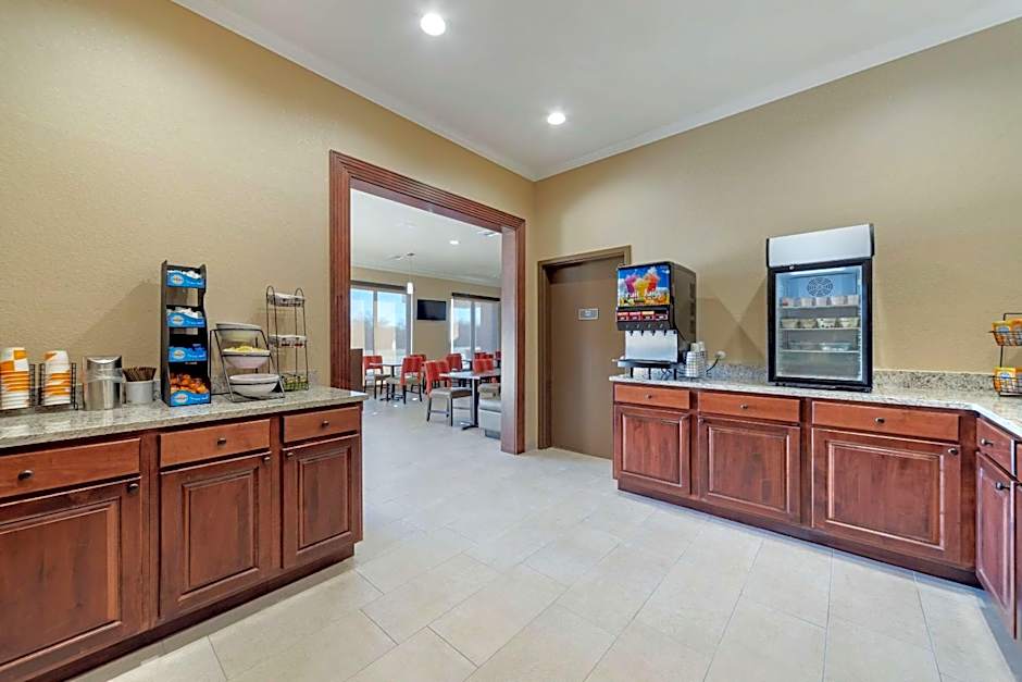 Comfort Inn & Suites Harrah