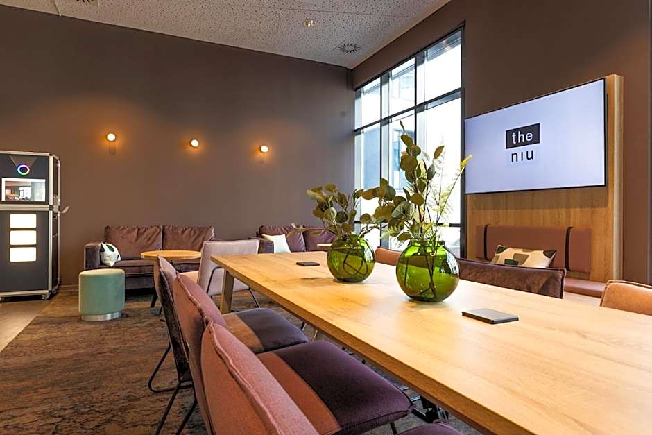Holiday Inn - the niu, Wave Karlsruhe Oststadt By IHG