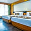 Summit Montana Suites & Spa at Mall
