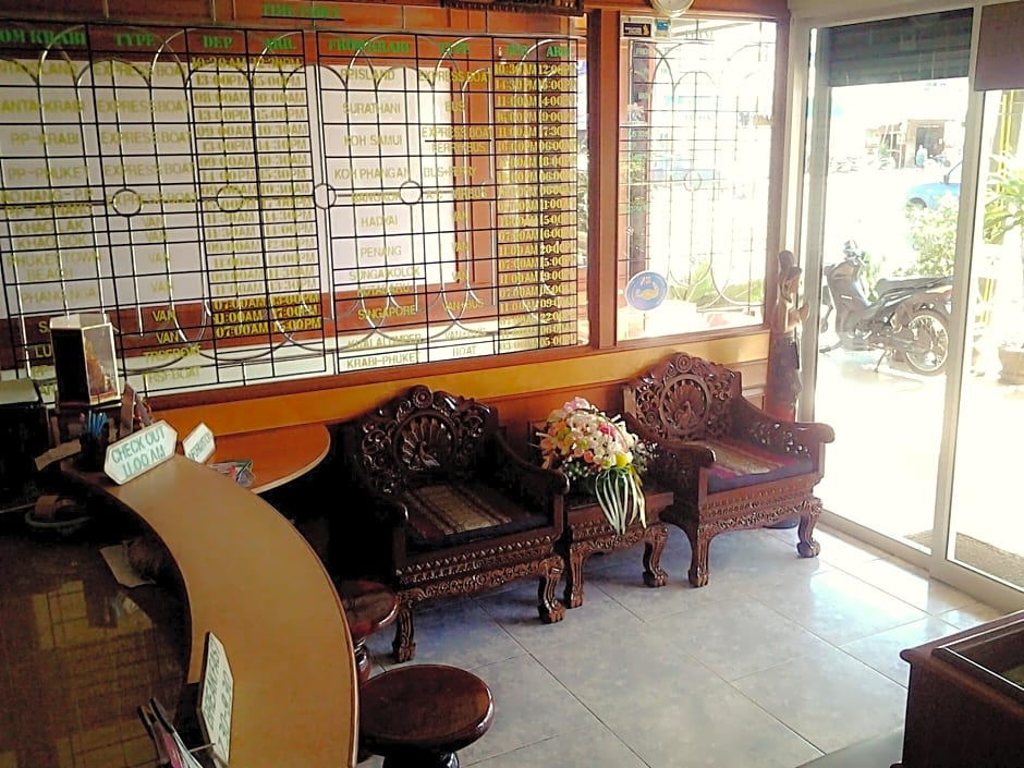 Thepparat Lodge Hotel