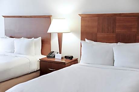 Double Room with Two Double Beds - Non-Smoking