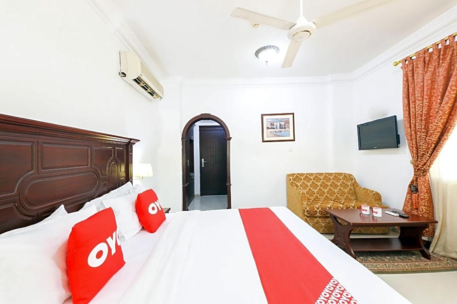 OYO 125 Manam Sohar Hotel Apartments