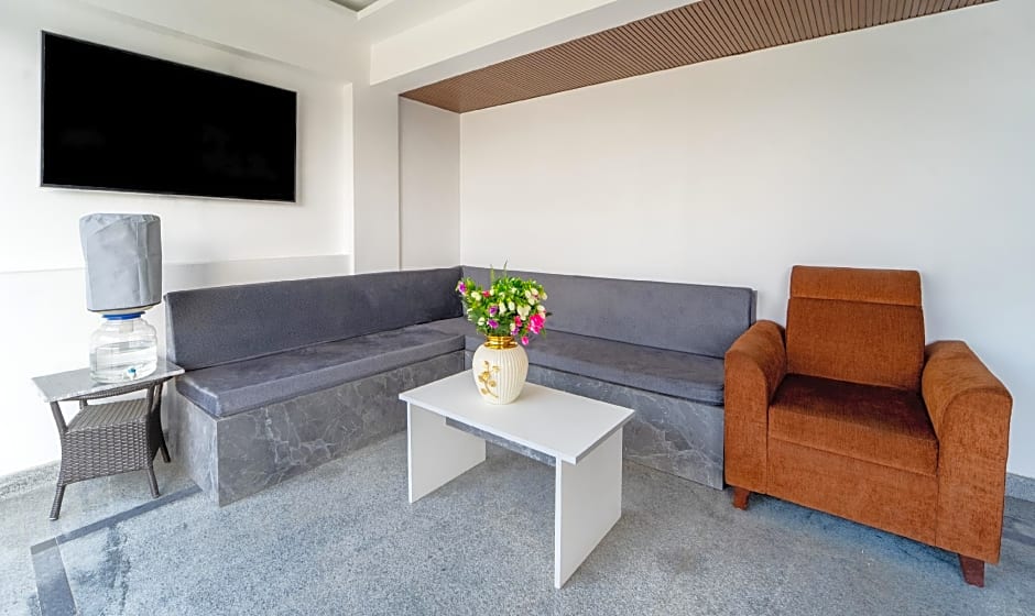 Treebo Skydale Premium Suites, 1500 Mtrs From Ooty Lake