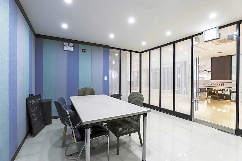 Dono 1796 Hotel Suwon