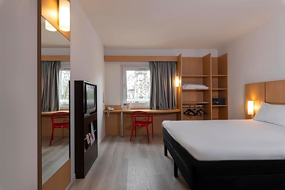 Hotel Ibis Buenos Aires Congreso