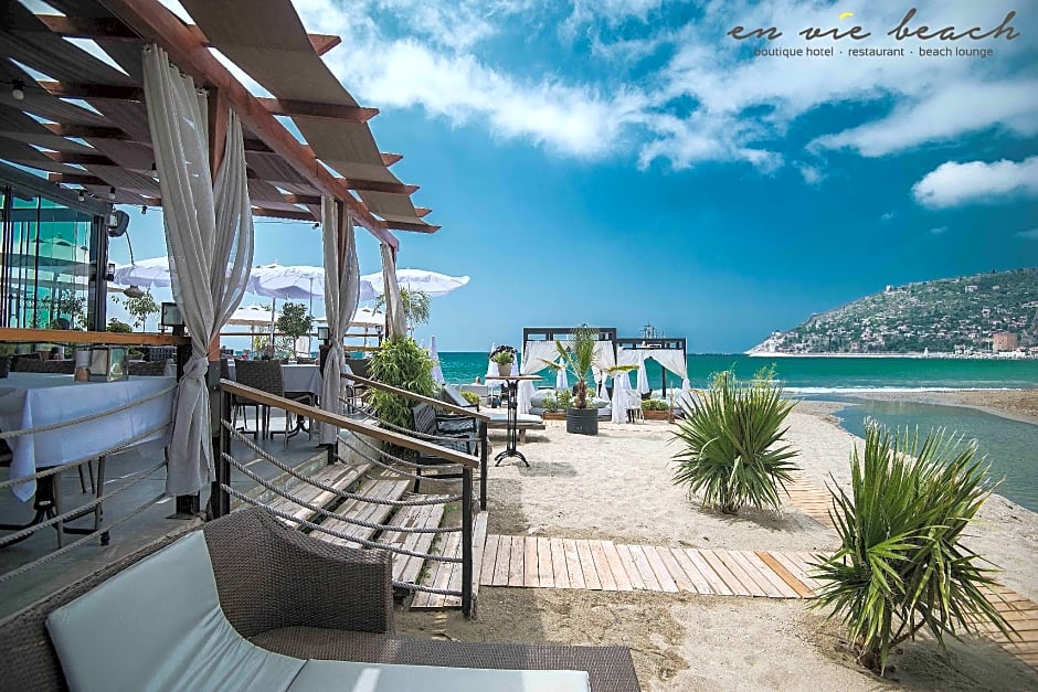En Vie Beach