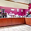 Super 8 by Wyndham Rogers Minnesota