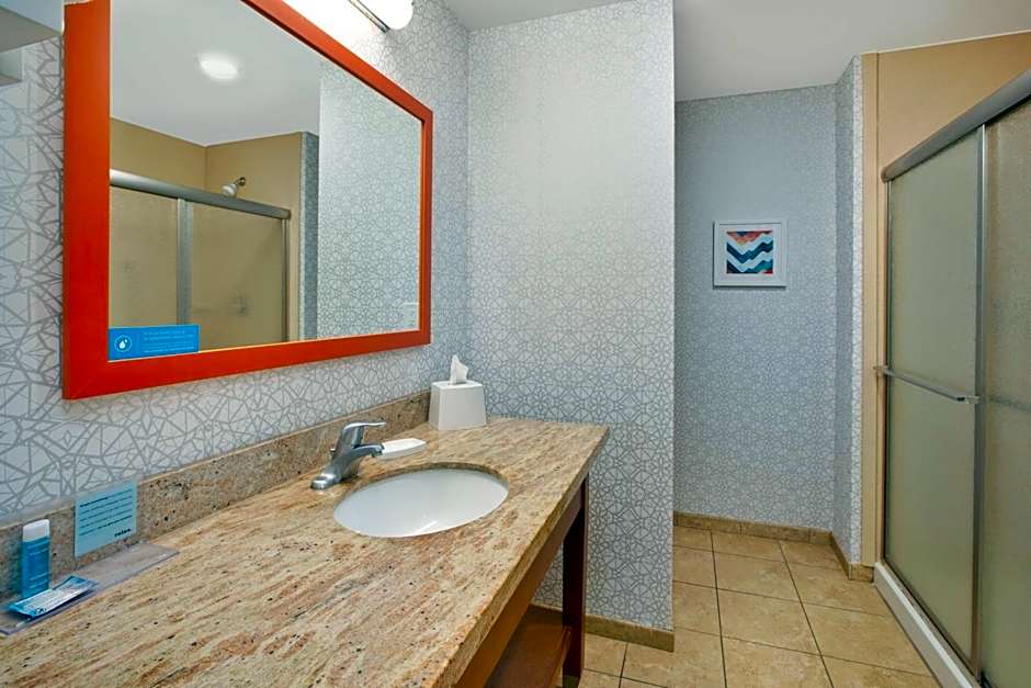 Hampton Inn By Hilton Clinton