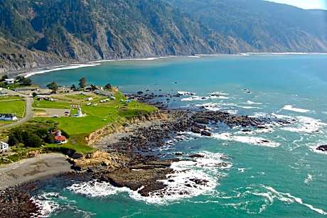 The Oceanfront Inn