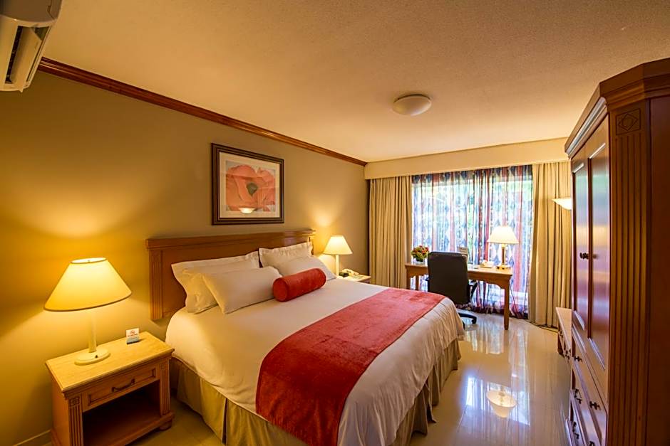 Hotel Globales Camino Real Managua