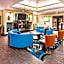 La Quinta Inn & Suites by Wyndham Houston Hobby Airport