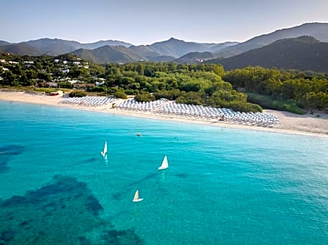 Calaserena Resort