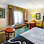 La Quinta Inn & Suites by Wyndham Fort Lauderdale Plantation