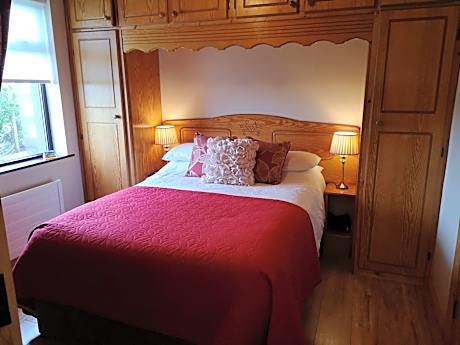 Deluxe Double Room with Mountain View