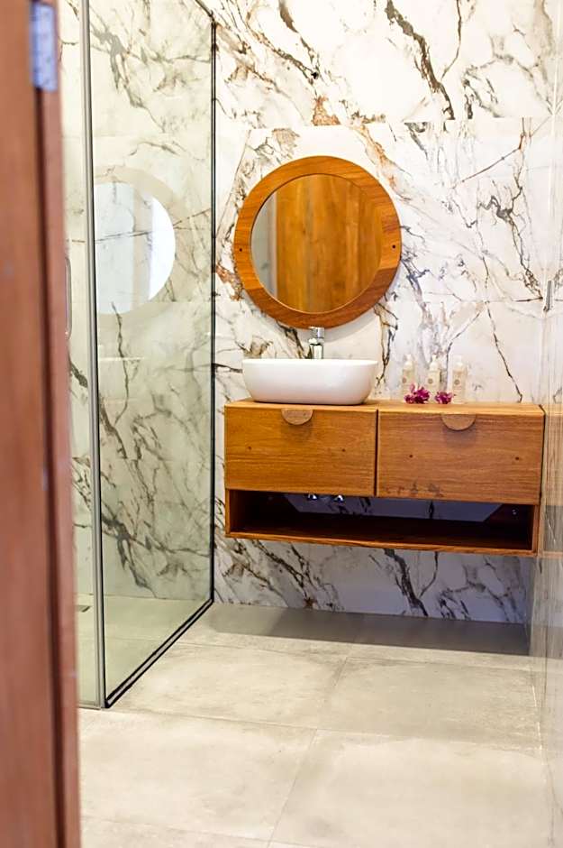 Just Heaven Apartments