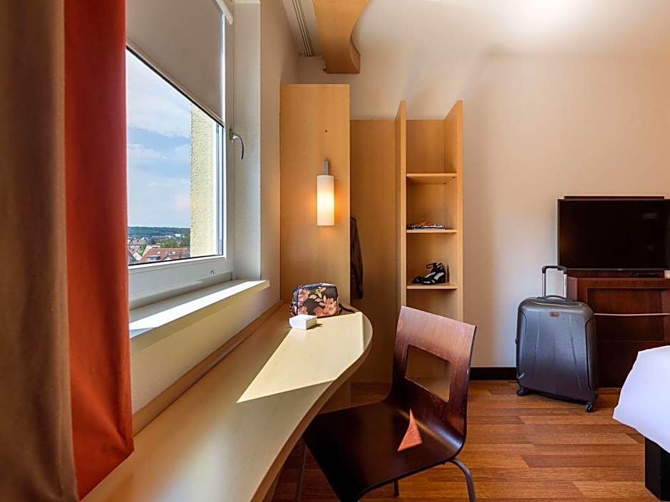 ibis Stuttgart Airport Messe