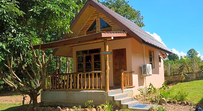 At Home Chiang Dao Resort