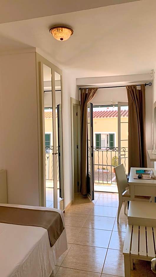 Hotel Jeni & Restaurant